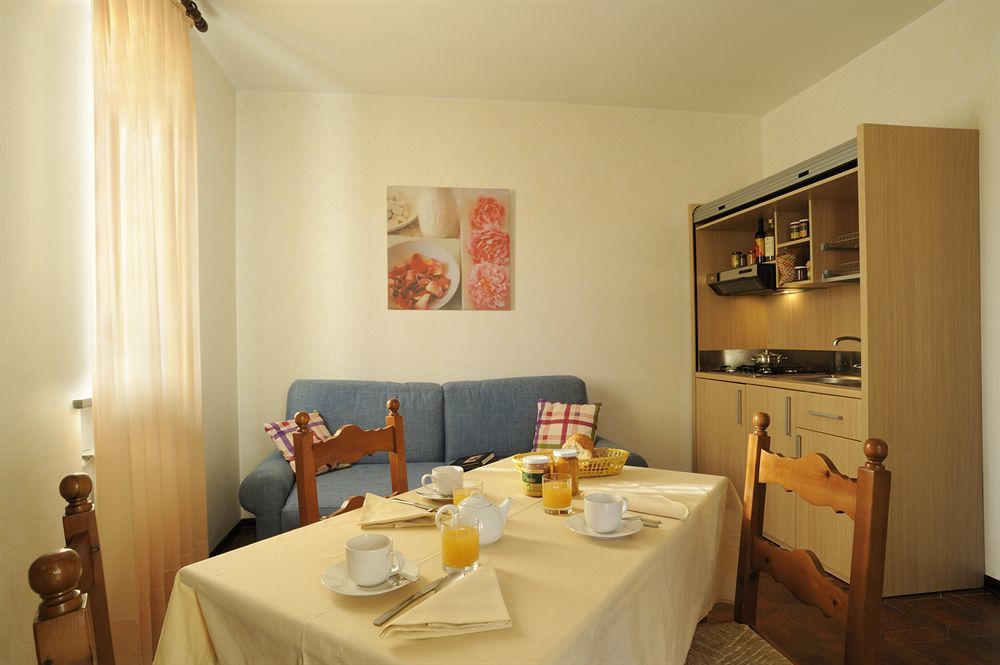 Il Borgo Della Rovere San Bartolomeo Al Mare Exterior foto